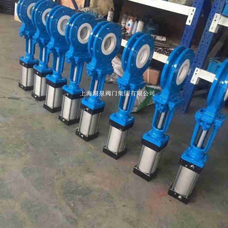 բ